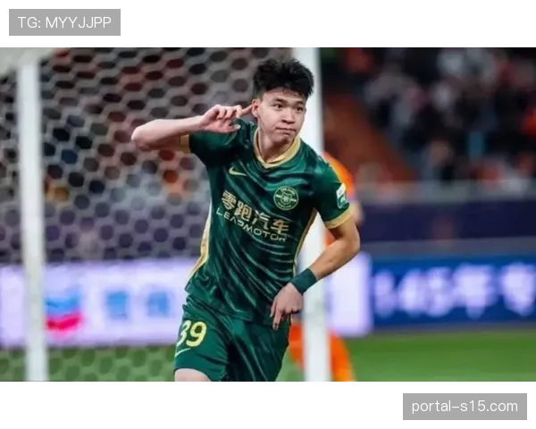 王钰栋中甲远射破门,19岁新星本土射手榜前列 王钰栋中甲远射破门,19岁新星本土射手榜前列